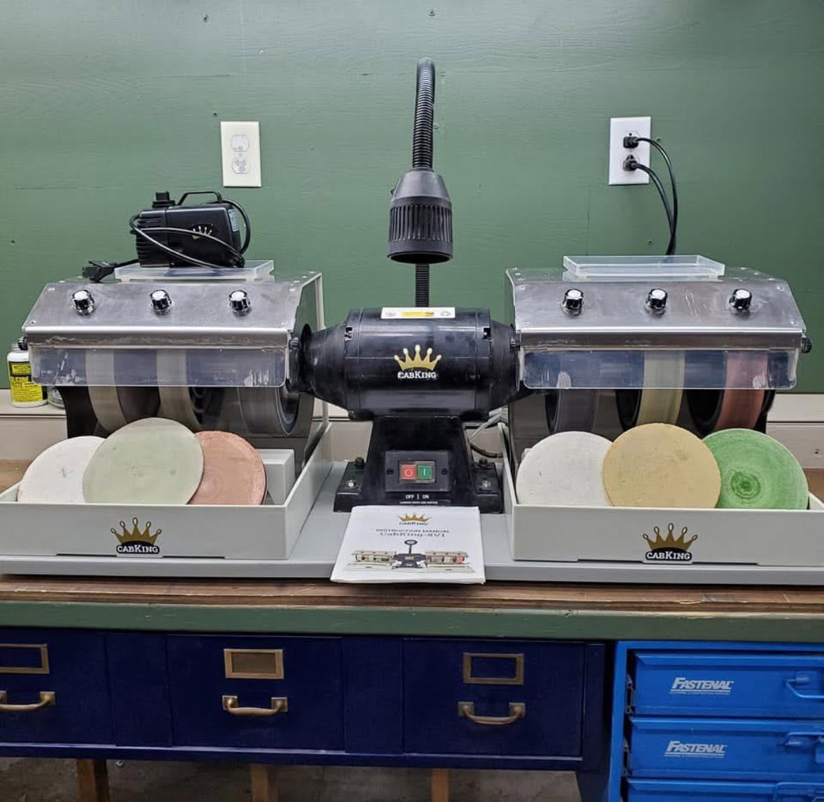 Cab King 8V1 8" Lapidary Grinding & Polishing Machine - Image 4